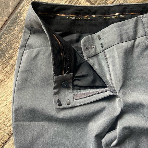 Express pants - Picture 2 of 8